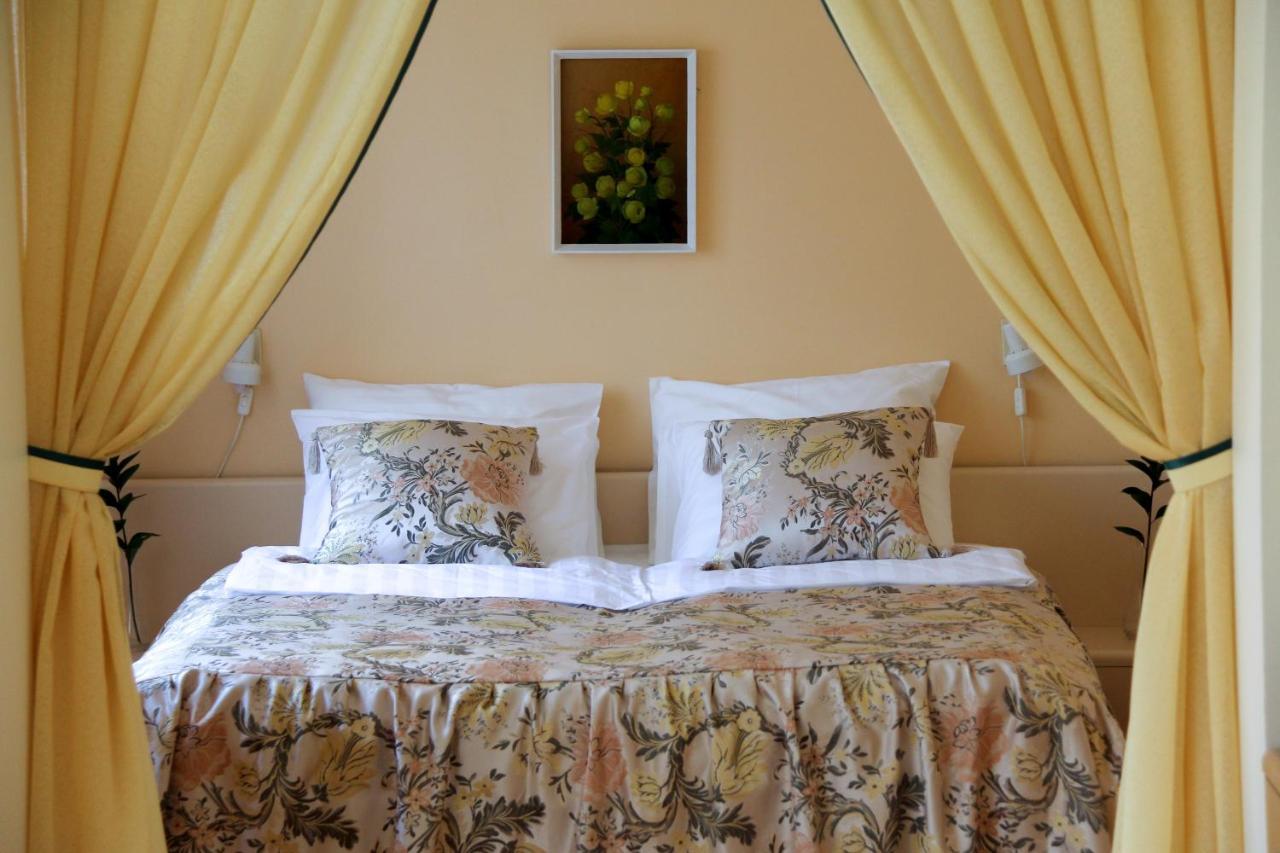 Nette Hotel Parnu Ngoại thất bức ảnh